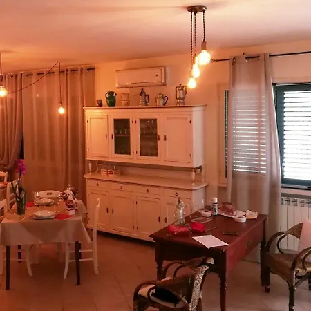 Le Cuccume 3* טוליה
